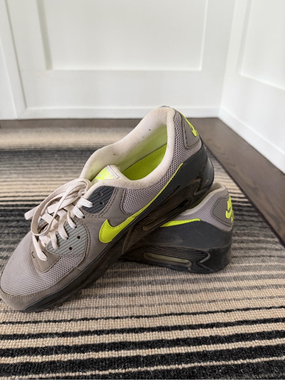 Nike Men's Grey Sneakers with Volt Swoosh